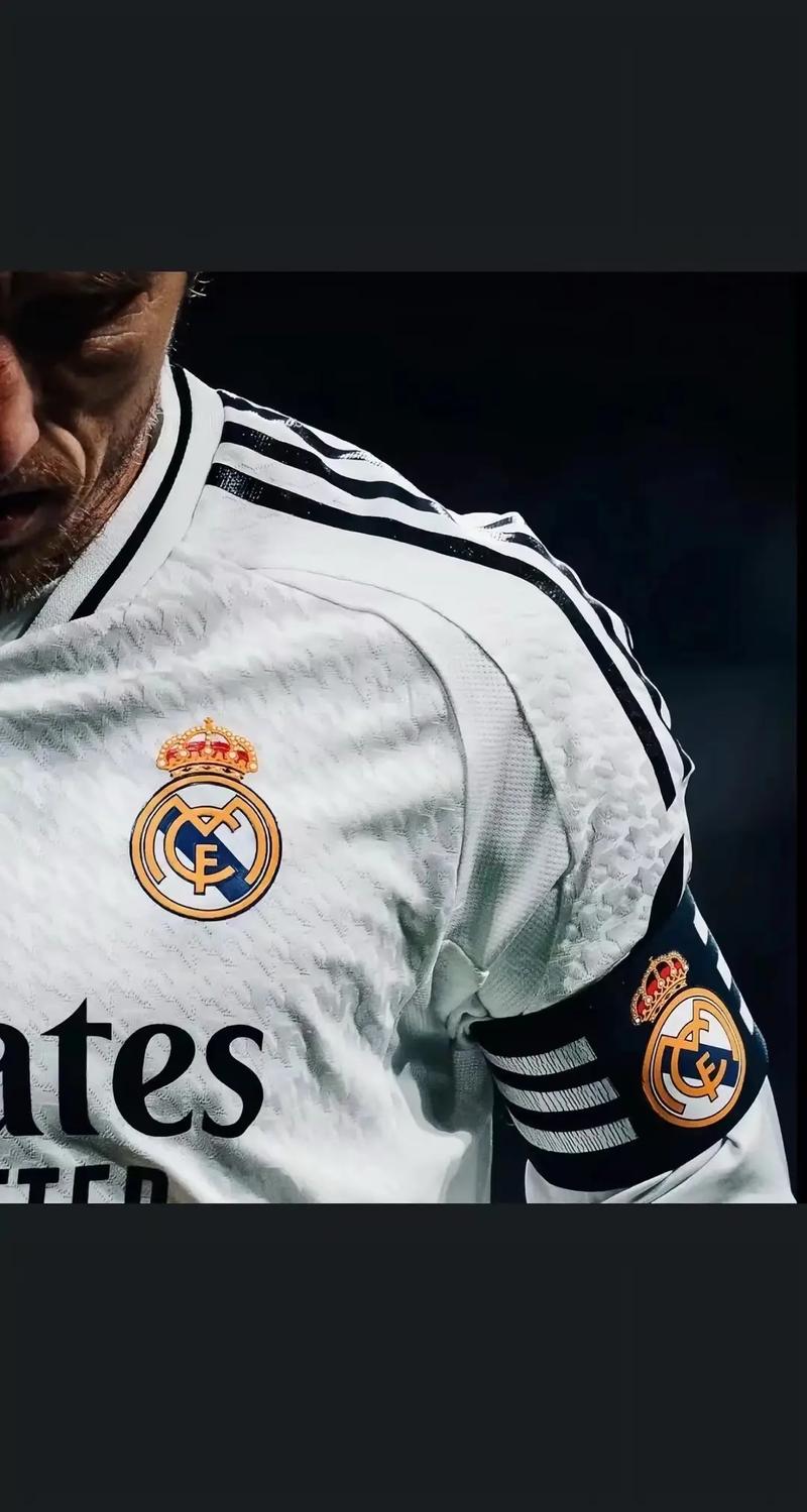 徐正源：看到中超排名低很伤心，我们应拯救中国足球的尊严（徐正源：中超排名低令人痛心，必须捍卫中国足球的尊严）