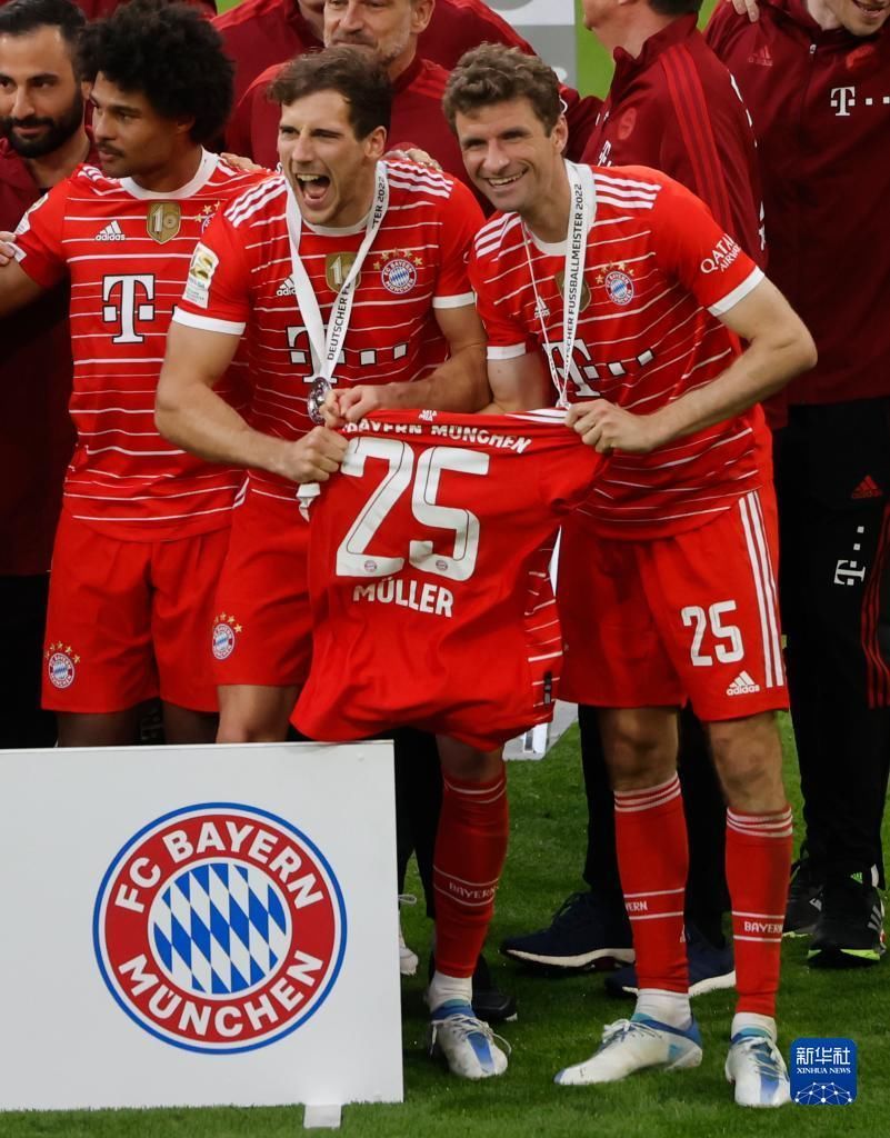 波利塔诺：世界杯资格赛必须全力以赴；最近在俱乐部很费体力